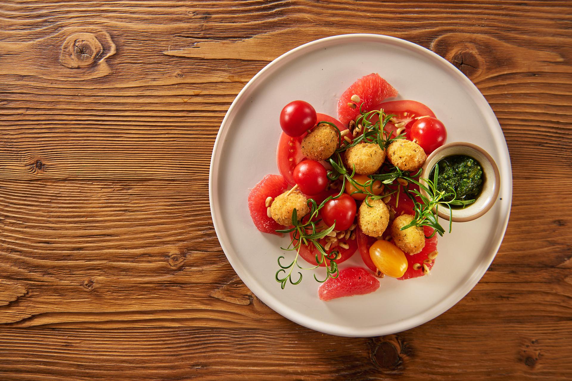 loaded_mozzarella_bites_rajcaty_a_pestem