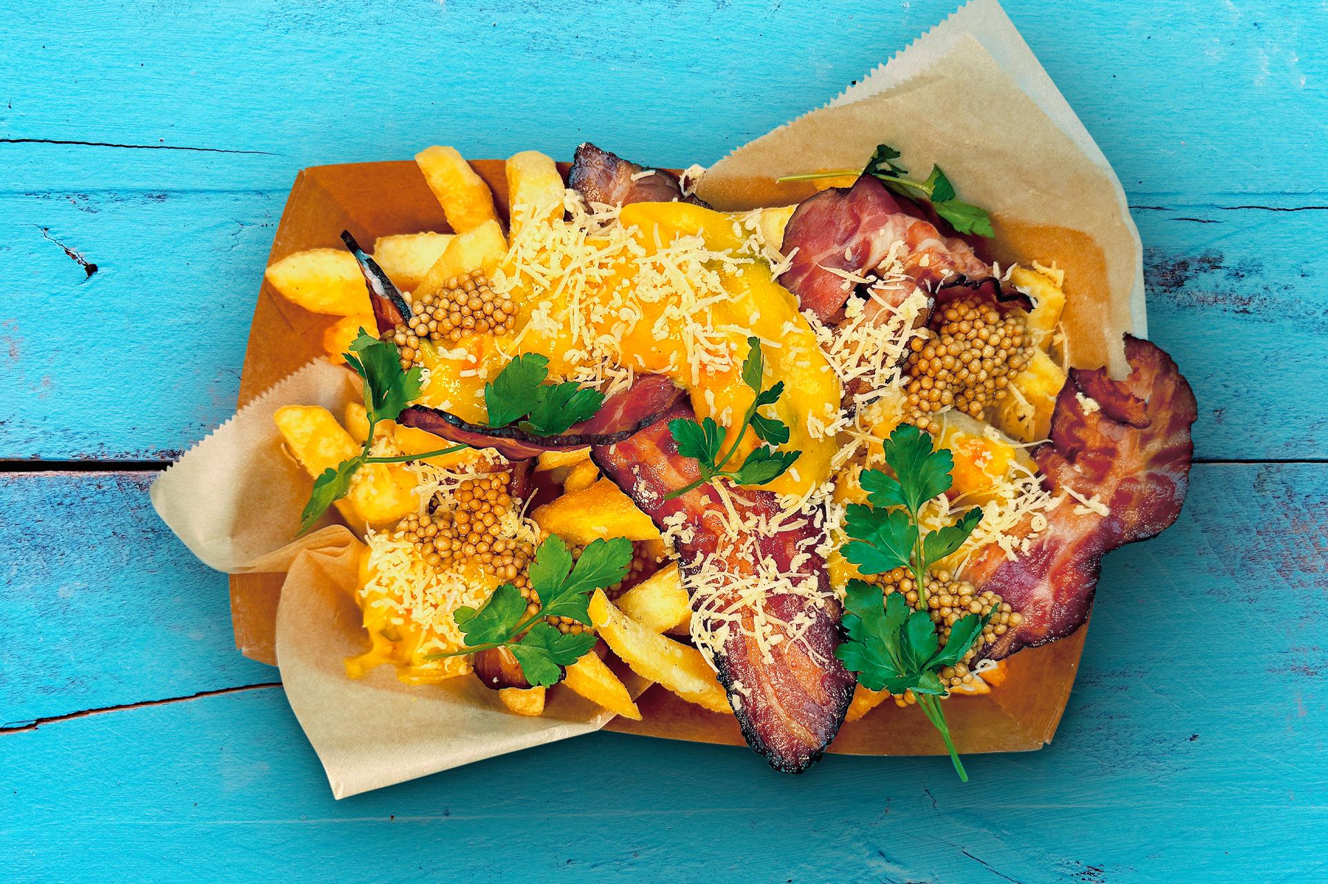 loaded_fries_dutch_delight