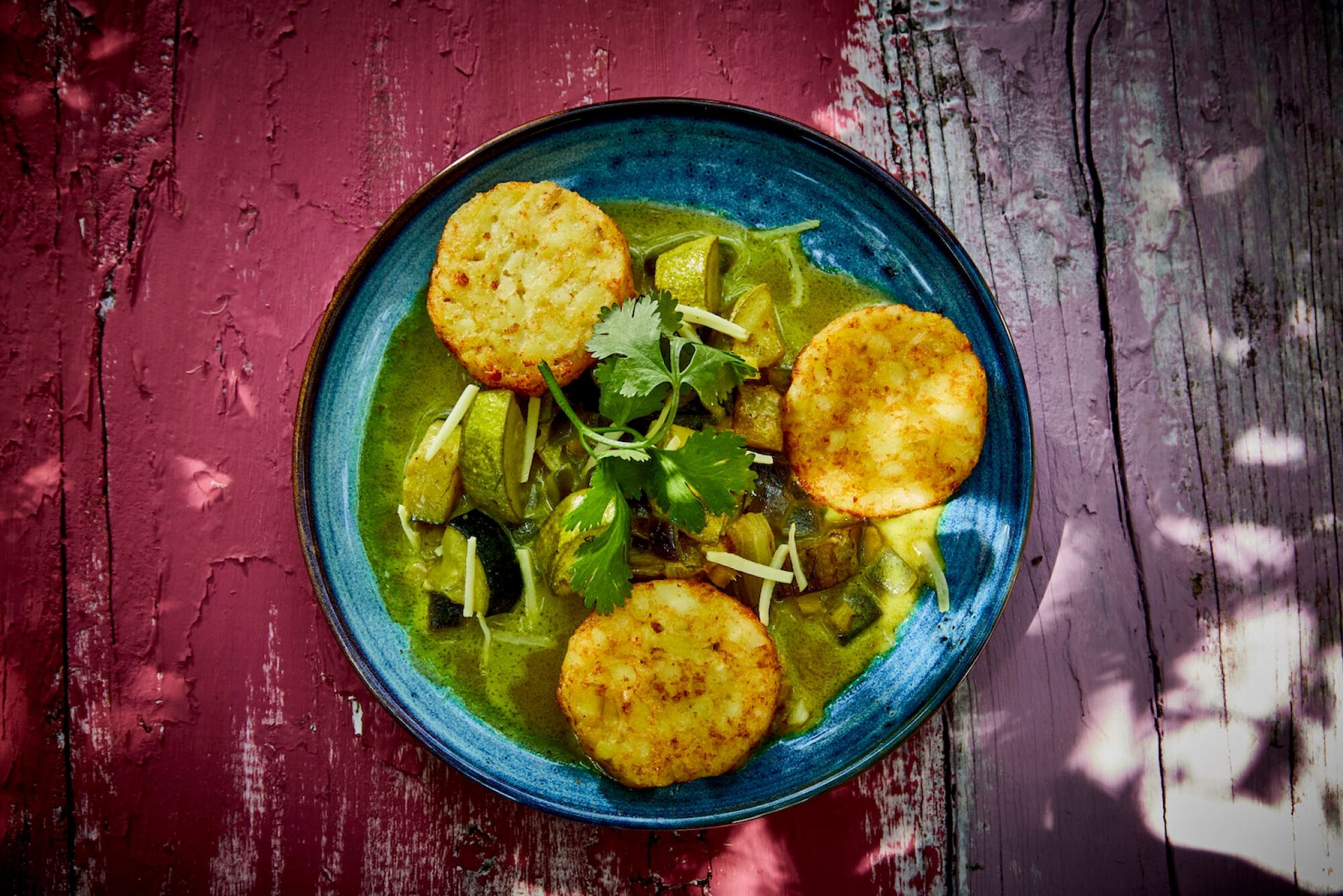 805809_aviko_bramborove_rosti_kulate_do_fritezy_2500_g_pokrm