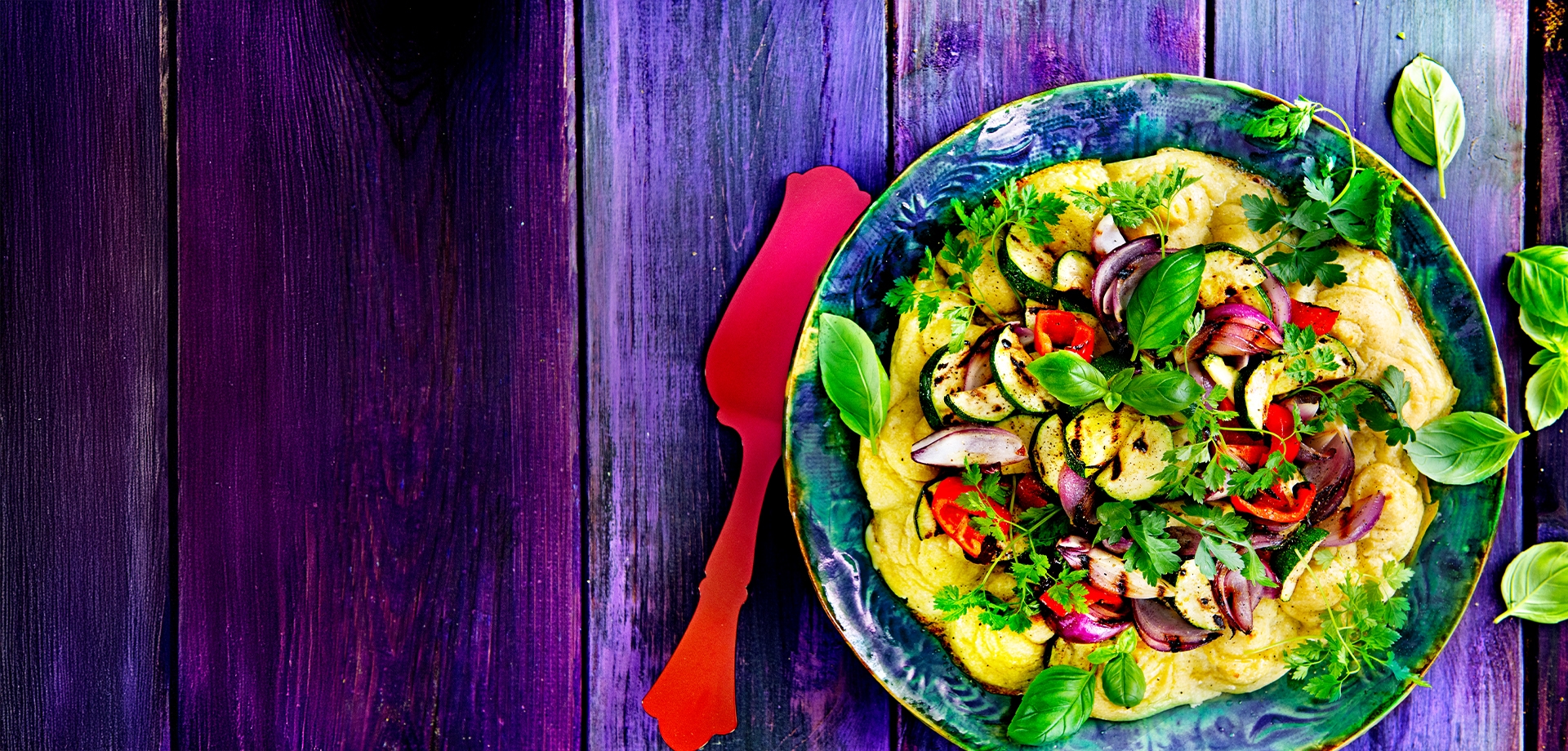 Slaná Pavlova s grilovanou zeleninou